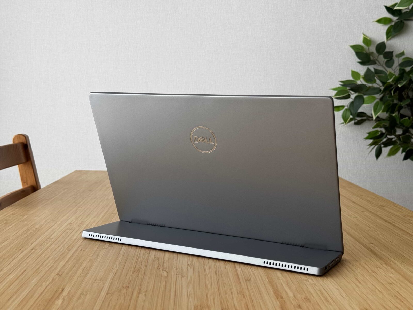 DELL P1424H 14インチ ポータブルモニター